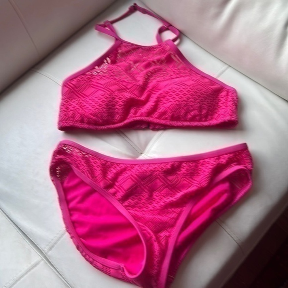 REACTION “by Kenneth Cole Pre loved 🥰 , pre washed, size small